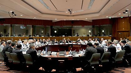 Η Ελλάδα προσυπέγραψε τις κυρώσεις εναντίον της Ισπανίας και της Πορτογαλίας