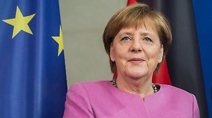 Γερμανία: Ο μισθός της Μέρκελ αυξήθηκε κατά 830 ευρώ