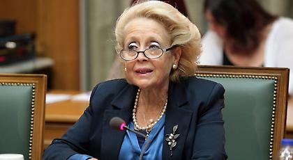 Στη Β. Θάνου παρέδωσε το σύνολο της αλληλογραφίας για τη Siemens ο Γ. Αμανατίδης