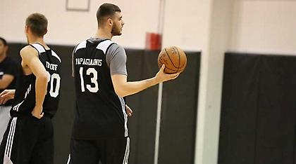 Παλεύει στο Summer League ο Παπαγιάνννης (video)