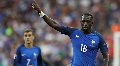 Κλείνει Σισοκό η Ντούρτμουντ