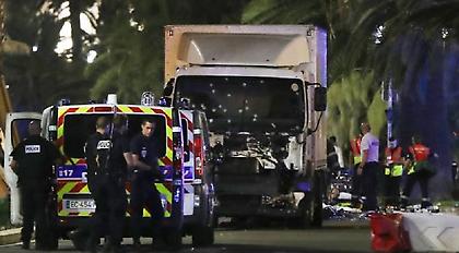 Έχασε το μωρό της μέσα στον πανικό και το βρήκε μέσω Facebook!