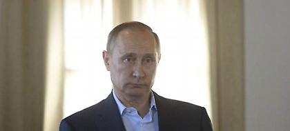 Πούτιν: Στο πλευρό της Γαλλίας για την αντιμετώπιση της τρομοκρατίας