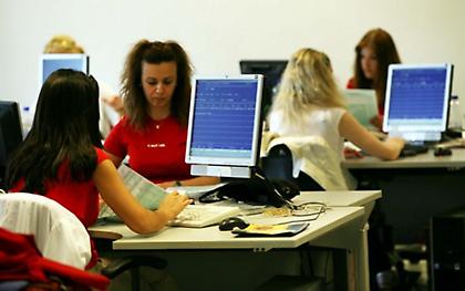 ΥΠΟΙΚ: Ξεπέρασε κάθε προηγούμενο η υποβολή των φορολογικών