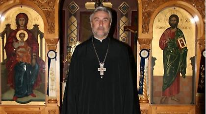 «Από θαύμα γλίτωσαν οικογένειες Ελλήνων» - Η συγκλονιστική περιγραφή Έλληνα ιερέα που ζει στη Νίκαια