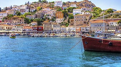 Αντιδράσεις στην Ύδρα για το αίτημα αστυνομικών να χρησιμοποιούν μοτοσικλέτες στο νησί