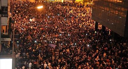 Κόσμος στους δρόμους κατά του πραξικοπήματος στην Τουρκία! (video)