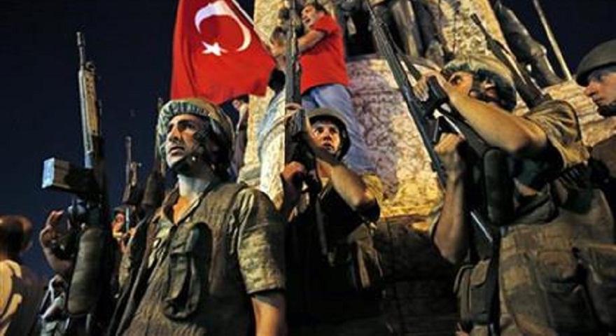 MIT: «Η απόπειρα πραξικοπήματος στην Τουρκία απετράπη»