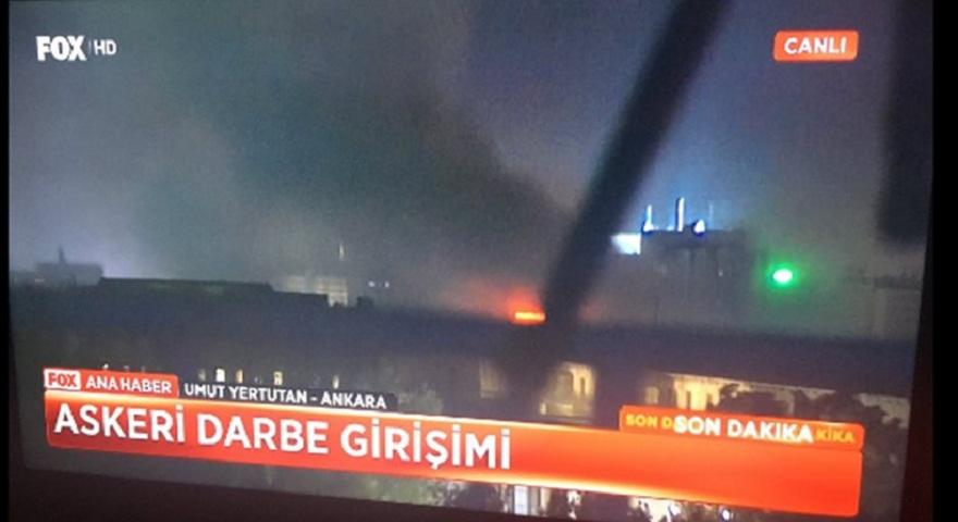 Ελικόπτερο έριξε βόμβα στο τουρκικό κοινοβούλιο