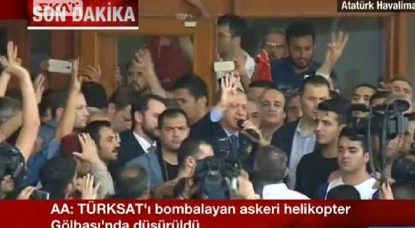 Ερντογάν από το αεροδρόμιο: Έχουμε τον έλεγχο, δεν φεύγουμε, είμαστε έτοιμοι να πεθάνουμε