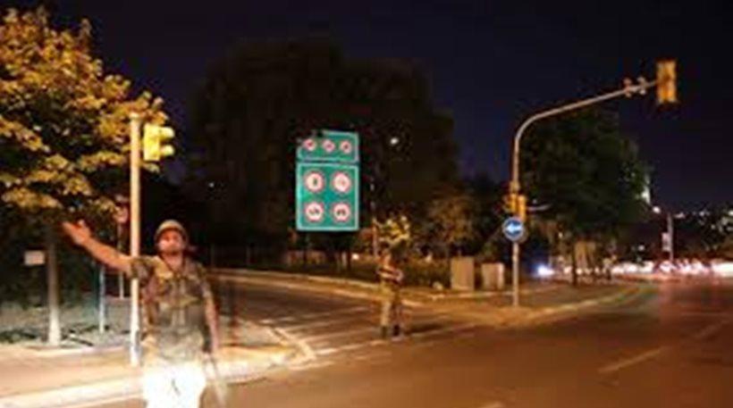 Τουρκία: Οι πραξικοπηματίες στις ένοπλες δυνάμεις δηλώνουν πως εξακολουθούν να μάχονται
