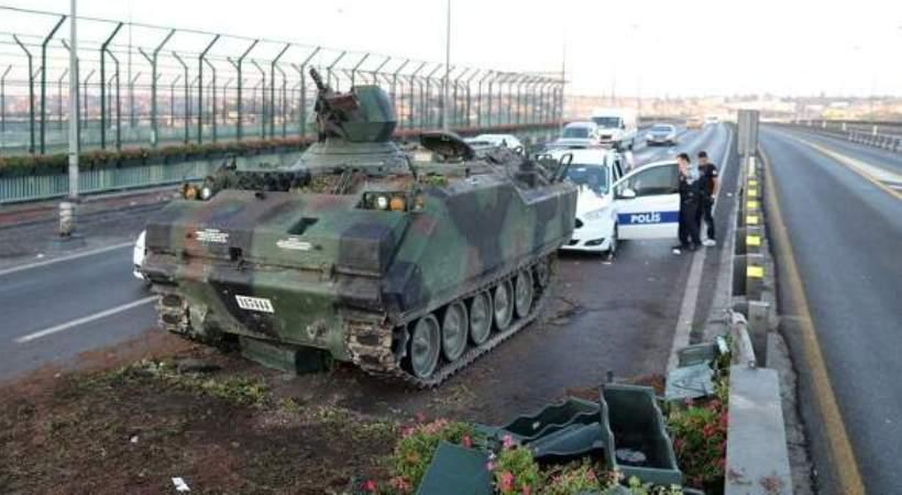 Αναλυτής: Οι τρεις λόγοι για τους οποίους απέτυχε το πραξικόπημα στην Τουρκία