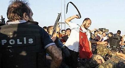 Βαρβαρότητες στην Τουρκία: Πολίτες λιντσάρουν, μαστιγώνουν, ποδοπατούν στρατιώτες (pics)