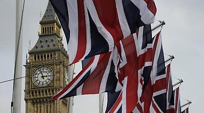 Βρετανία: «Καμία εγγύηση» για τους νεοεισερχόμενους Ευρωπαίους μετανάστες