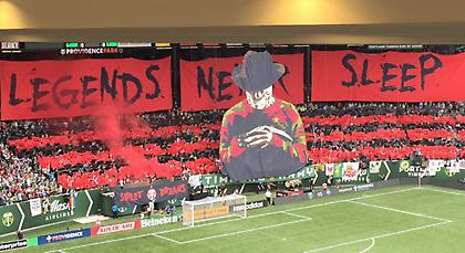 Coreo με τον Φρέντι Κρούγκερ από τους οπαδούς του Πόρτλαντ! (video)