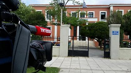 Στον εισαγγελέα Αλεξανδρούπολης οι 8 - Σε αναμμένα κάρβουνα οι Τούρκοι