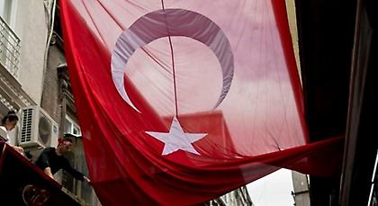 Πυροβόλησαν στο κεφάλι τον αντιδήμαρχο της Κωνσταντινούπολης