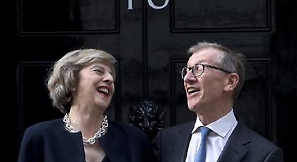 Βρετανία: Η Τερέζα Μέι θα μετακομίσει στον αριθμό... 11 της Ντάουνινγκ Στριτ