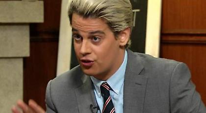 Ο ελληνικής καταγωγής γκέι, δεξιός ακτιβιστής του διαδικτύου που τον μπλόκαρε το Τwitter (pics)