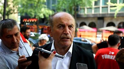 «Νεκροταφείο για προδότες» φτιάχνει ο δήμαρχος της Κωνσταντινούπολης για τους πραξικοπηματίες