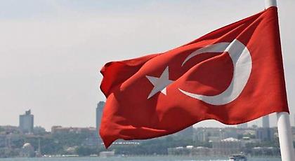 Ξεπουλάνε οι σημαίες στην Τουρκία -Στο 1,5 εκατομμύριο οι πωλήσεις