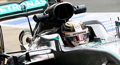 Ποδαρικό στην… επέτειο ο Χάμιλτον