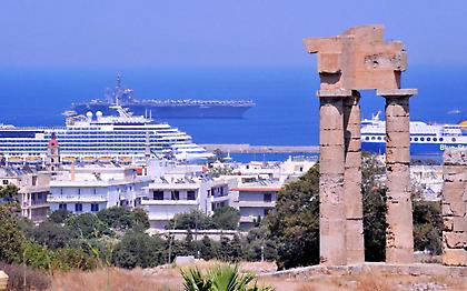 Τουρκία, τρομοκρατία, προσφυγικό και capital controls πλήττουν την κρουαζιέρα