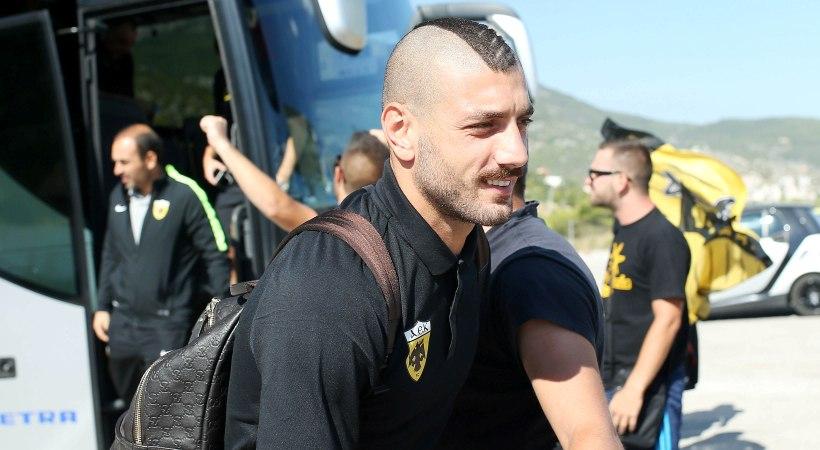 Εξώδικο του Αραβίδη και πέντε ακόμη ποδοσφαιριστών για τον Άρη