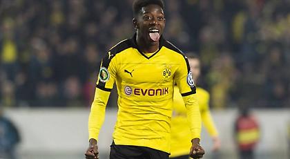 Χόρεψε χωρίς έλεος την Γιουνάιτεντ ο Ντεμπελέ (video)