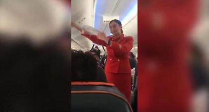 Δείτε τι έκαναν οπαδοί σε Ρωσίδα αεροσυνοδό σε ώρα πτήσης - Δεν άντεξε