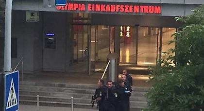 Πώς έδρασε ο μακελάρης στο εμπορικό κέντρο του Μονάχου