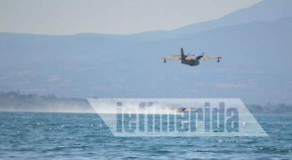 Υπό μερικό έλεγχο η πυρκαγιά στην Αρτέμιδα (pics)