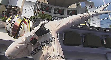 Βγαίνει πρώτος στο Grand Prix… DAB! (video)