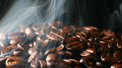 «Μπλόκο» σε 18 τόνους καφέ στο τελωνείο του Πειραιά