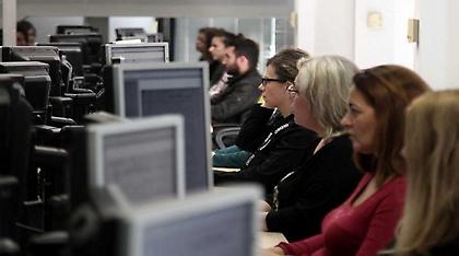 Σε Ελλάδα και Βρετανία οι μεγαλύτερες μειώσεις μισθών από το 2007