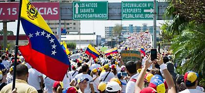 Η Τζαμάικα δανείζει την Βενεζουέλα με 4 εκατ. δολάρια -Για φάρμακα και τρόφιμα