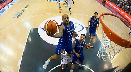 Στην Μπάνβιτ ο Τζόρνταν Θίοντορ