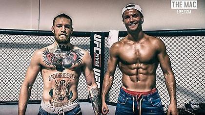 Ο ΜακΓκρέγκορ έβγαλε νοκ άουτ τον Ρονάλντο (video)