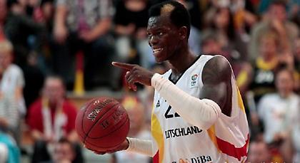 Δεν κατεβαίνει με Γερμανία ο Σρέντερ