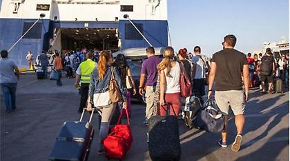 Ξεκίνησε η μεγάλη έξοδος των αδειούχων του Αυγούστου