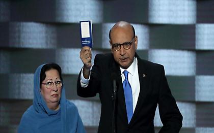 Τι απάντησε στον Τραμπ η μητέρα μουσουλμάνου Αμερικανού που σκοτώθηκε στο Ιράκ