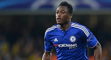 «Δανείζεται» αριστερό μπακ από την Τσέλσι η Σάλκε