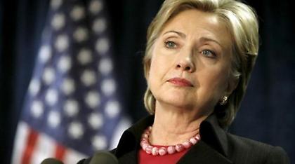 Η Χίλαρι κατηγορεί ανοιχτά τις ρωσικές μυστικές υπηρεσίες για την υποκλοπή των e-mail