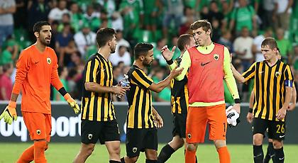 Mήνας για θεμέλια σε γήπεδο, Europa και τίτλο