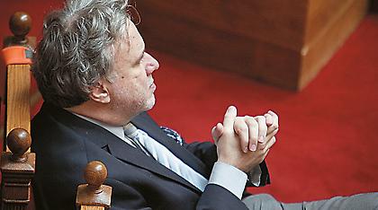 Και 3ος κόφτης στις επικουρικές συντάξεις, από σήμερα