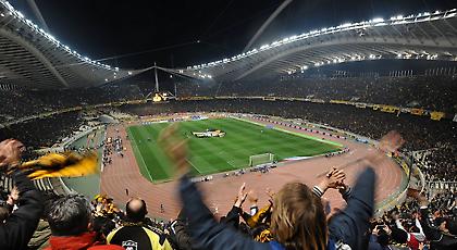 Ουρές στο ΟΑΚΑ για την ΑΕΚ! (pics)