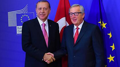 Τελεσίγραφο Ερντογάν για τους πρόσφυγες - «Μην μας εκβιάζετε» απαντούν οι Ευρωπαίοι