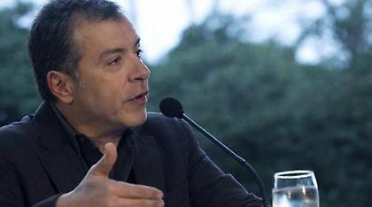 Θεοδωράκης: Είναι εκτός ελληνικής πραγματικότητας να προκαλείς το χριστιανικό συναίσθημα