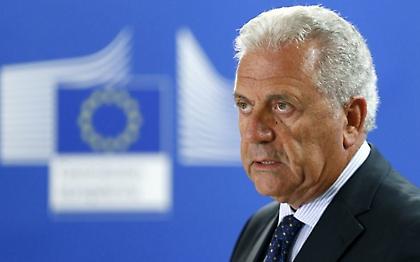 Τι απαντά η Κομισιόν για τις καθυστερήσεις στη συμφωνία με την Τουρκία