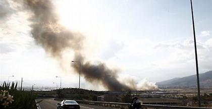 Φωτιά κοντά στην Αττική Οδό